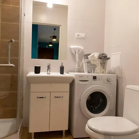Apartament Bialy Krolik Ustrzyki Dolne Exterior photo