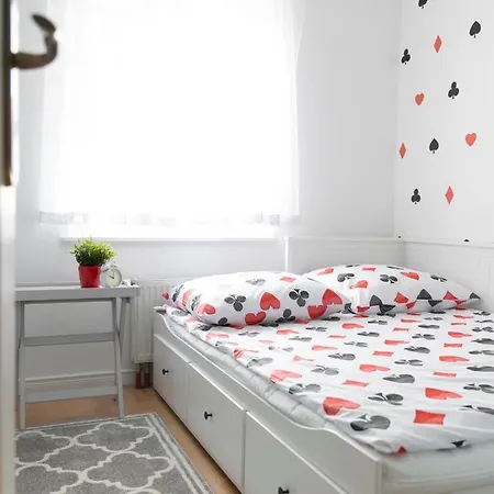Apartament Bialy Krolik Ustrzyki Dolne Exterior photo